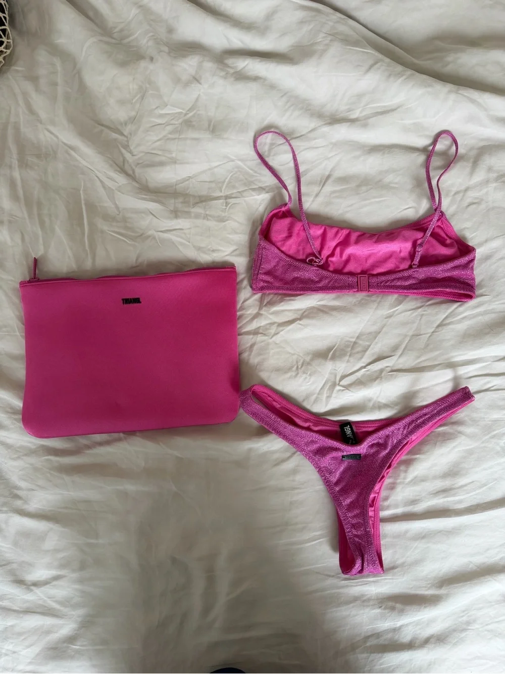 triangl swimwear Pink Textured Bikini Set with Pouch